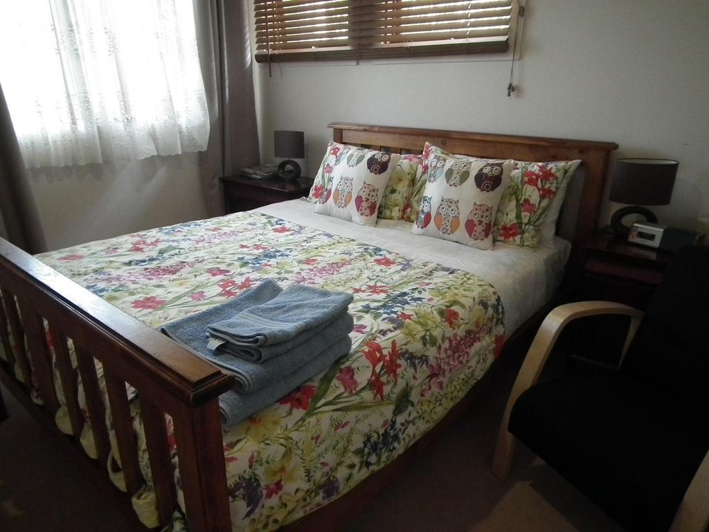 Frenchs Forest Bed And Breakfast Сидни Екстериор снимка