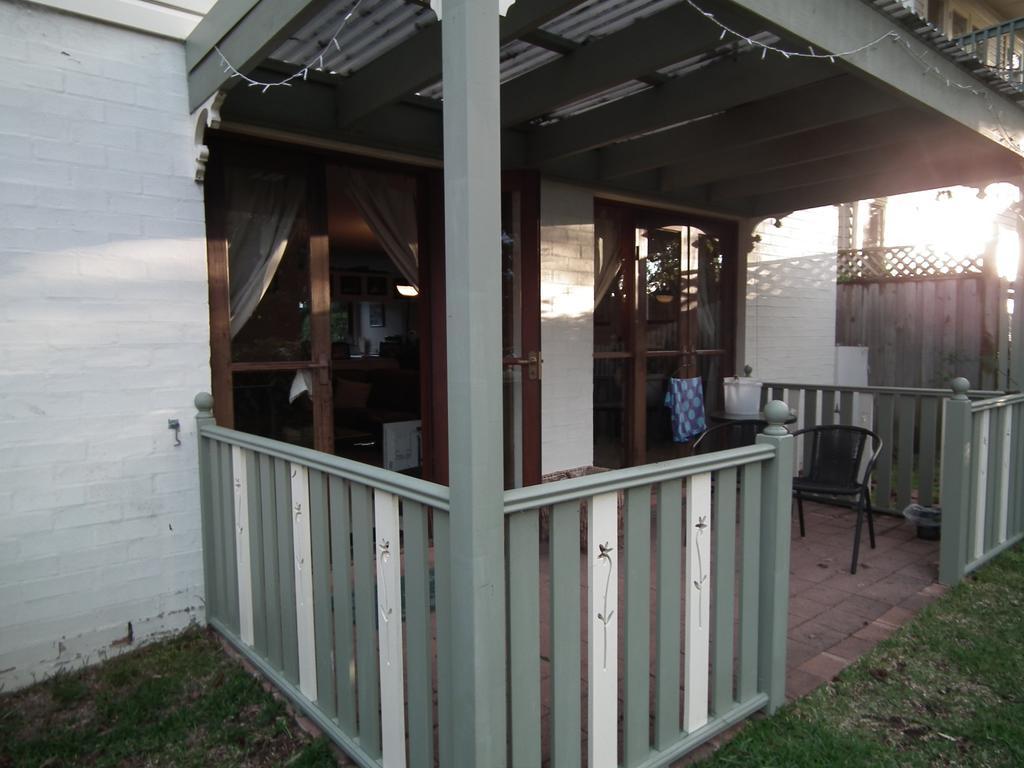 Frenchs Forest Bed And Breakfast Сидни Екстериор снимка